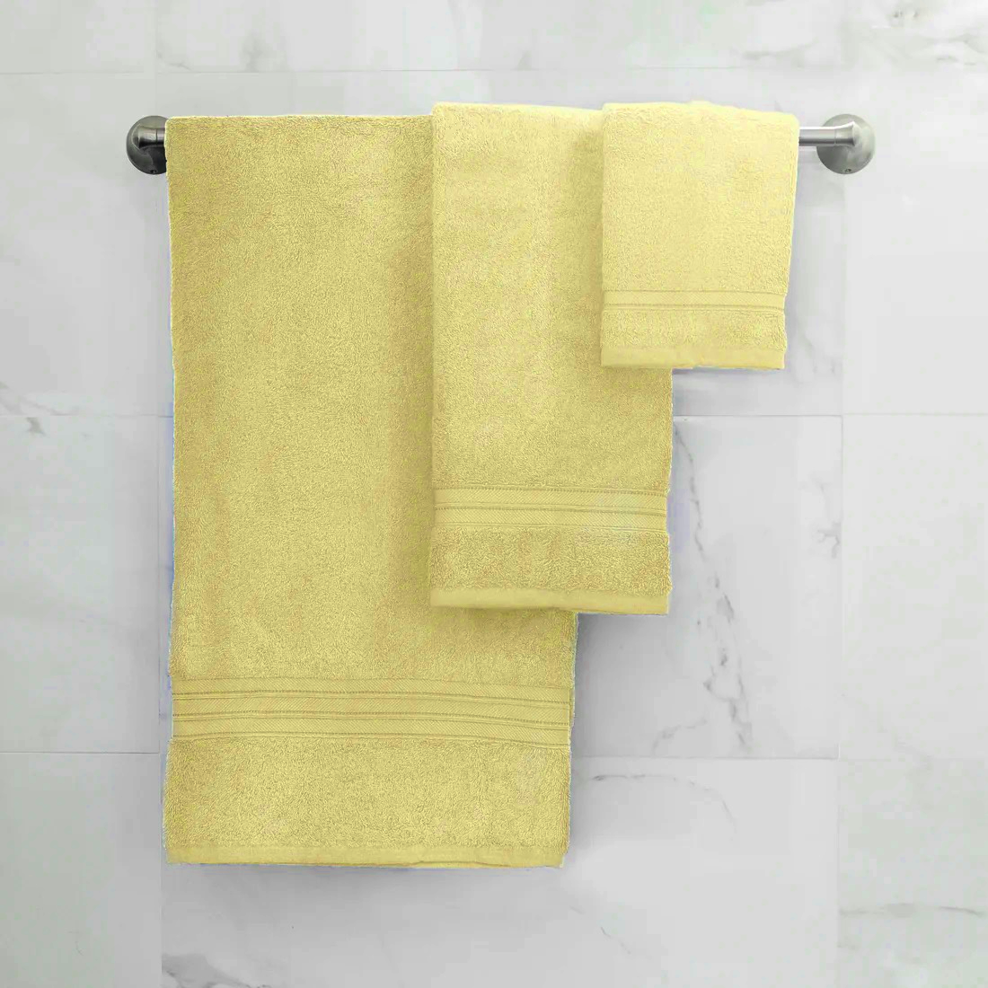 Treat Yourself to Luxury With This 4 Piece Super Soft 800 GSM Towel Set