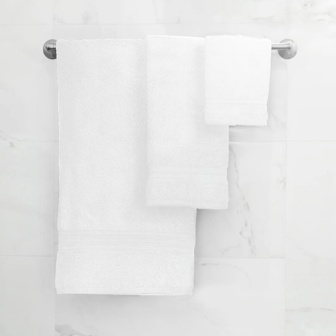 Treat Yourself to Luxury With This 4 Piece Super Soft 800 GSM Towel Set