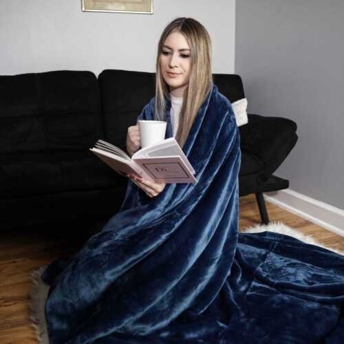 Fleece Blanket Sofa Throw Light Weight Faux Fur Mink Size Double King
